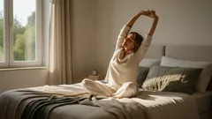 Începeți ziua fără rigiditate: un exercițiu simplu de încălzire în pat, pentru toată lumea